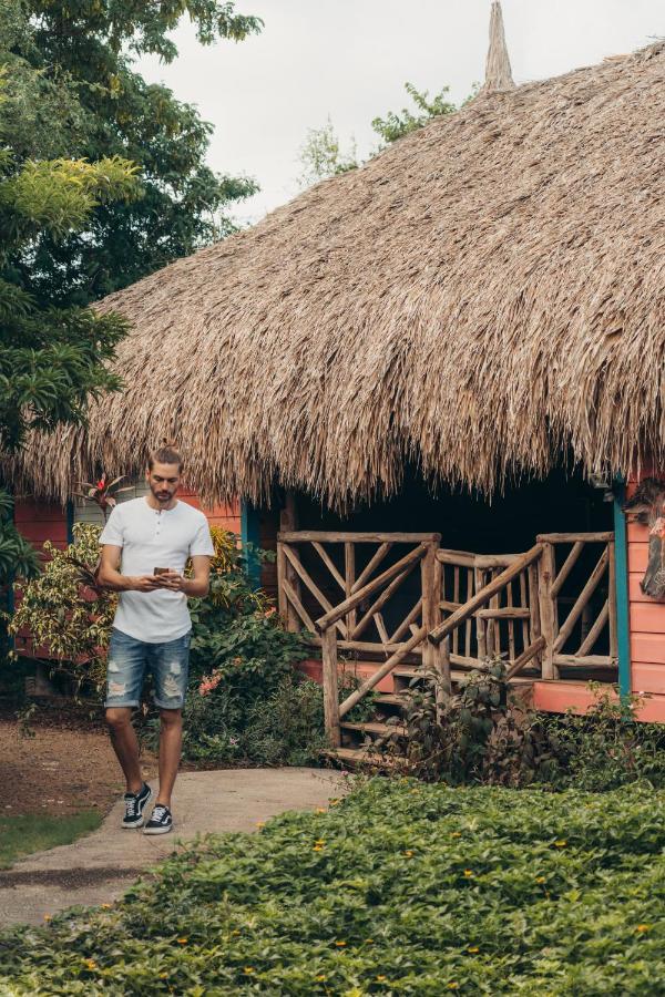 Mondi Lodge Sint Michiel Bagian luar foto